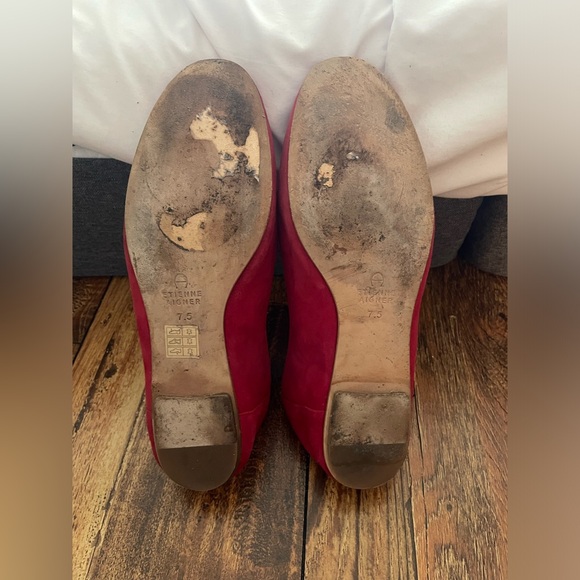 Cute red loafers - Picture 2 of 2